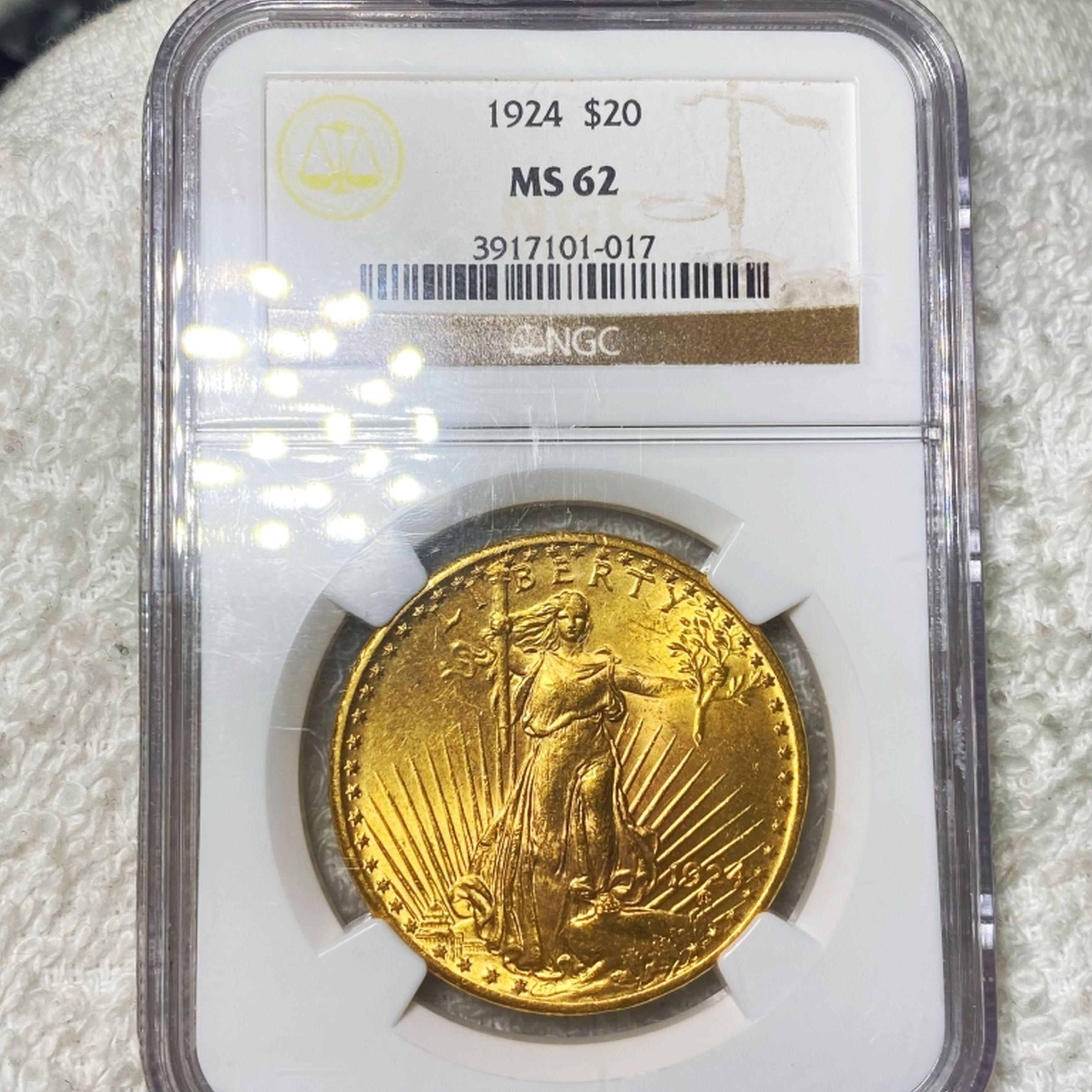 1924 $20 Gold Double Eagle NGC - MS62