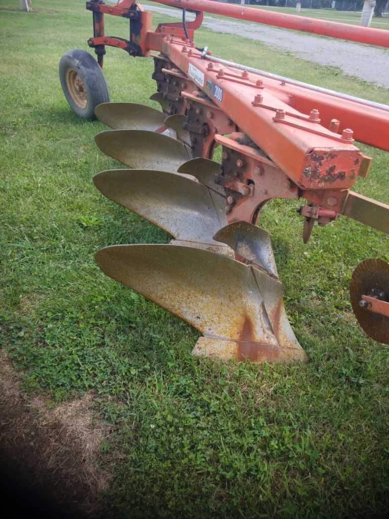 Allis Chalmers 416 Plows