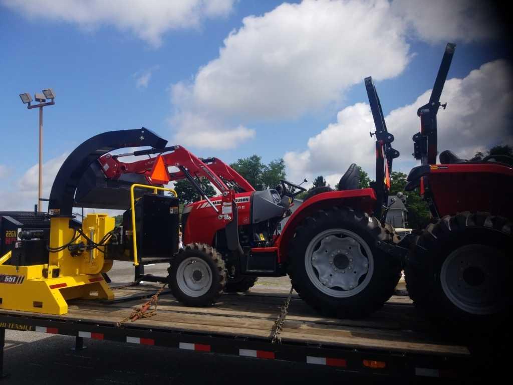 Massey Ferguson 1739E Tractor