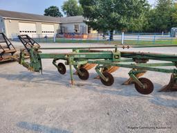 John Deere 1350-1450 5 Bottom Plow