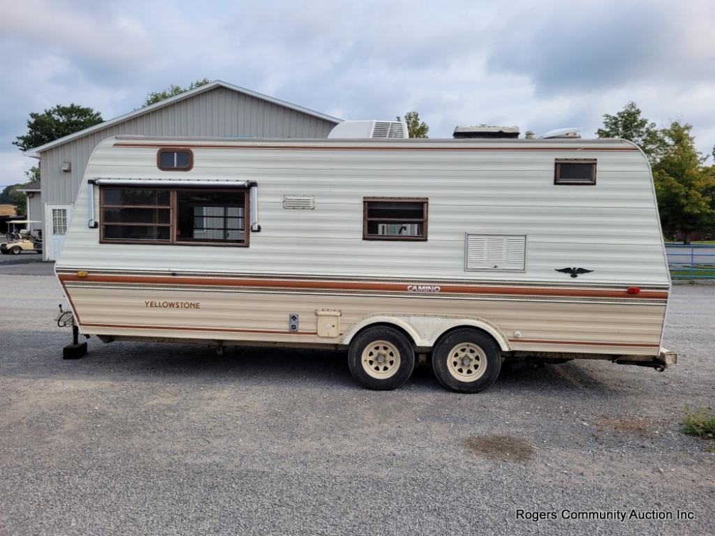 Yellowstone Camper - Oh Title