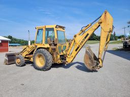 Ford 655 Backhoe