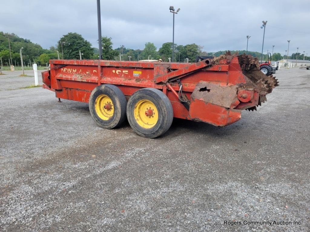 New Holland 195 Manure Spreader