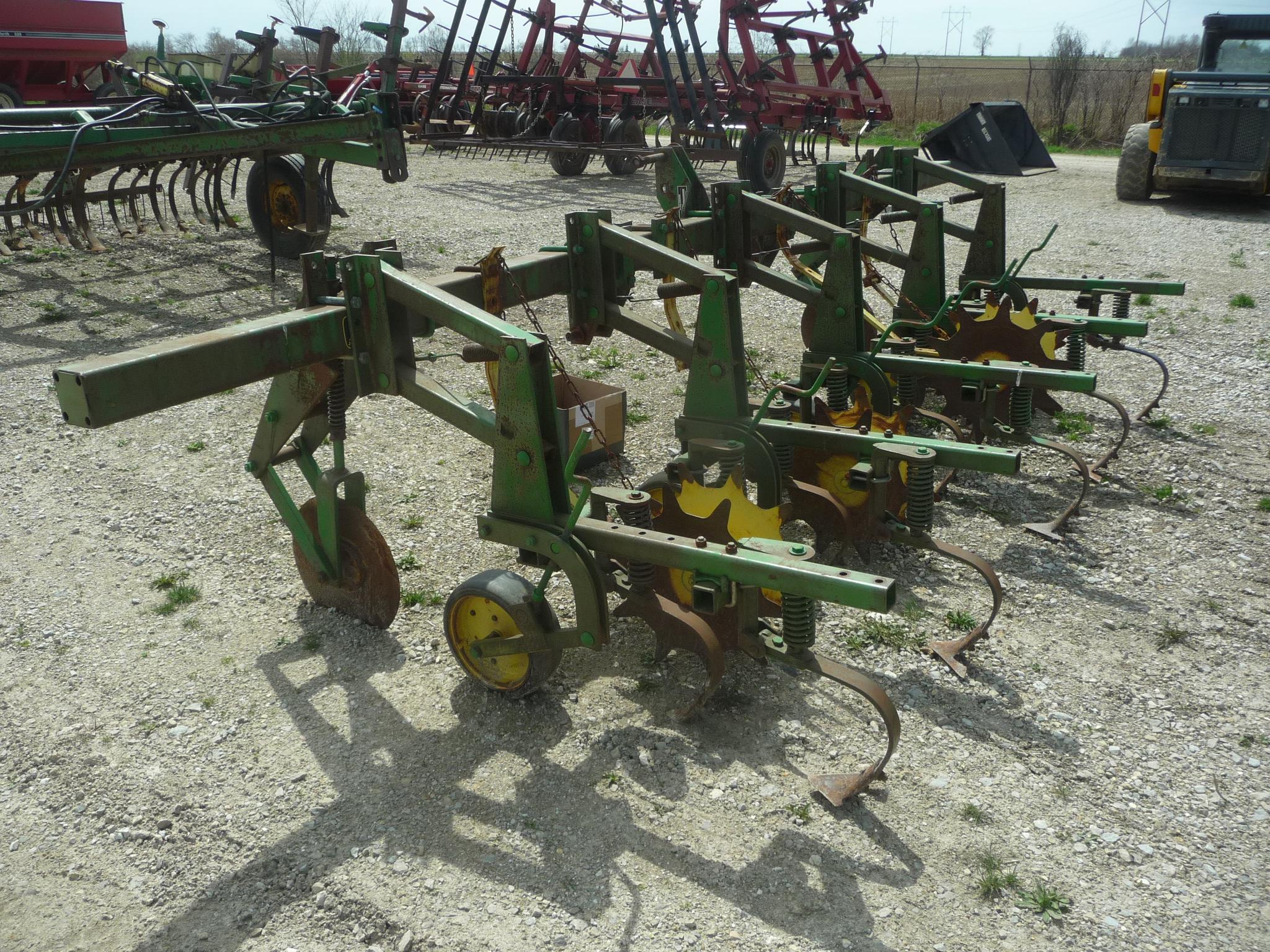 JOHN DEERE 825 9531