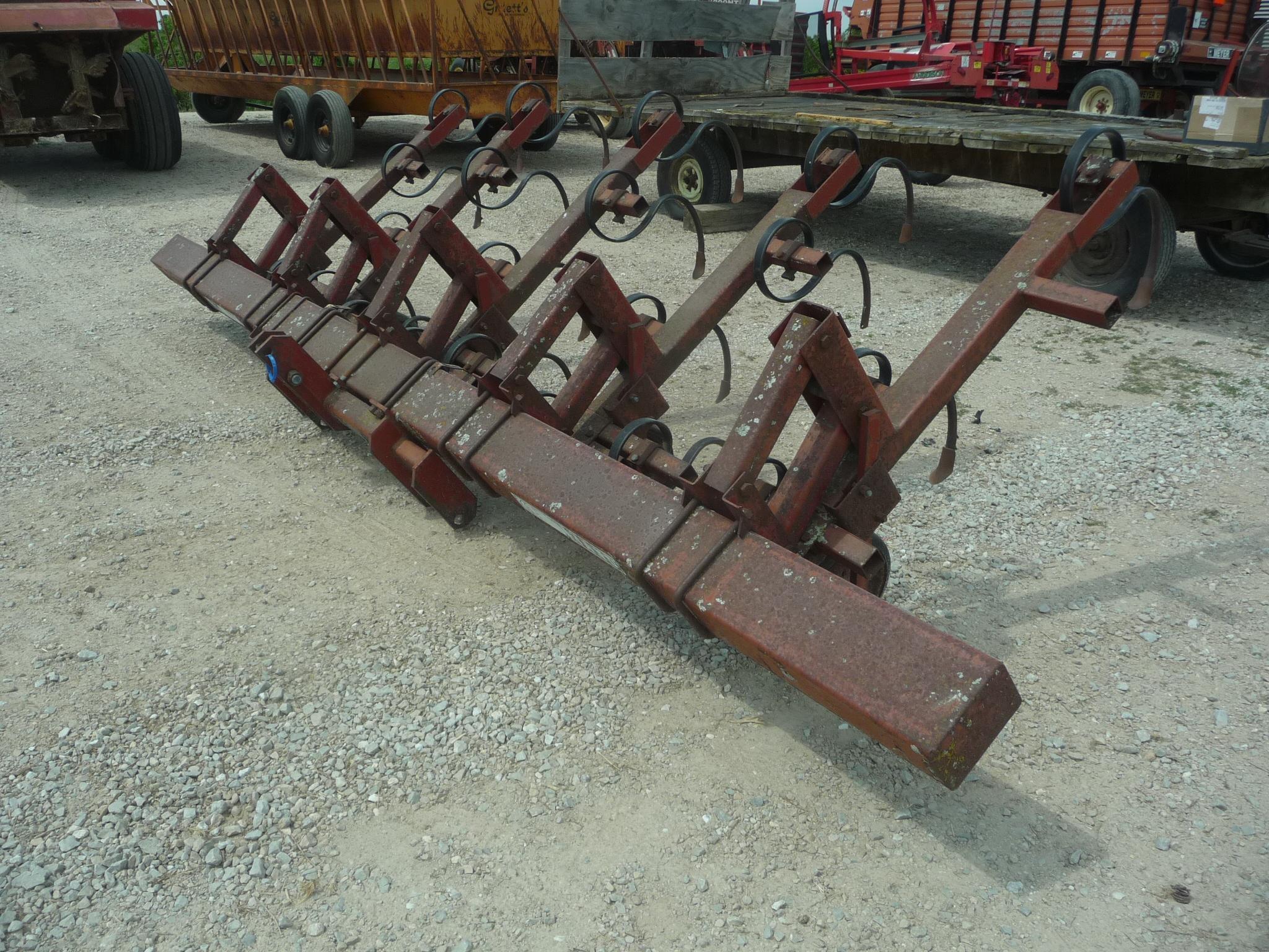 Farmhand 4R corn cultivator, Danish tine