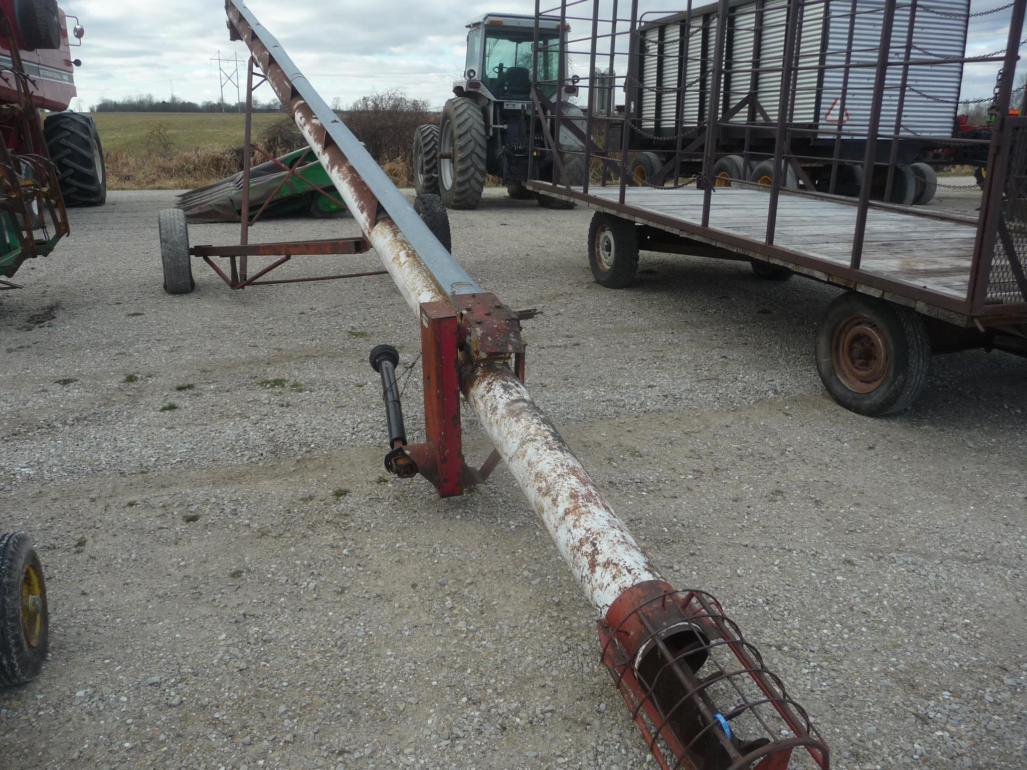 Feteral 8"x42' grain auger, PTO drive