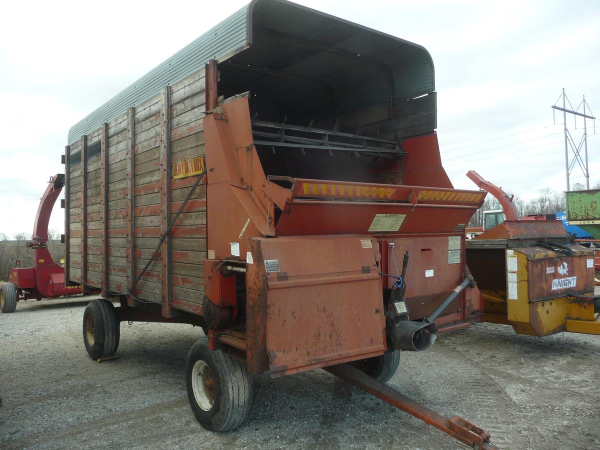 H&S 500 16' SU wagon w/Kory 6072 (8) Ton gear, 12.5x15 imps