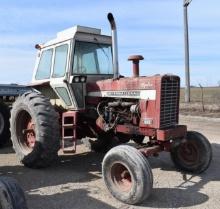 IH Farmall 1026