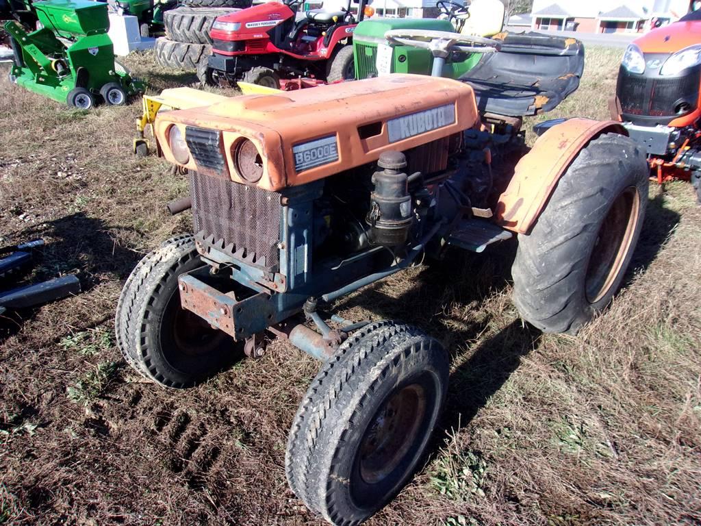 Kubota B6000E