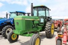 John Deere 4430