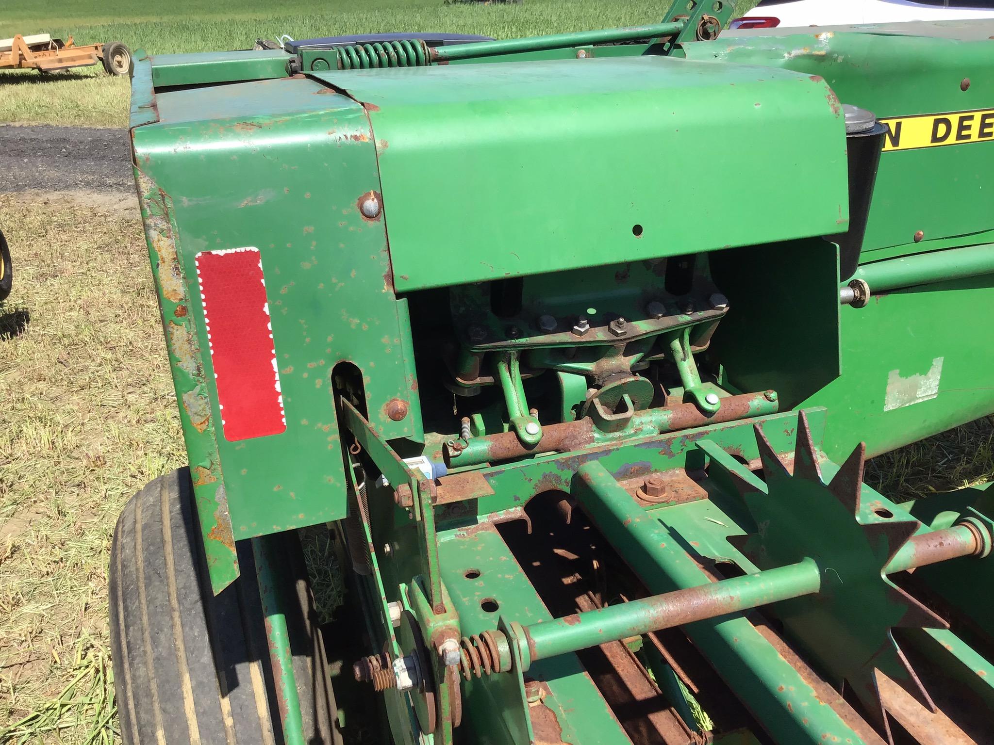 JD 348 wire baler