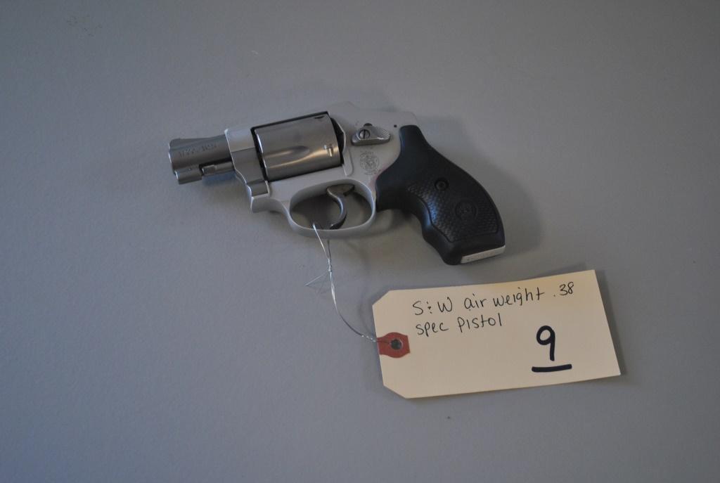 S&W AIRWEIGHT .38 REVOLVER PISTOL