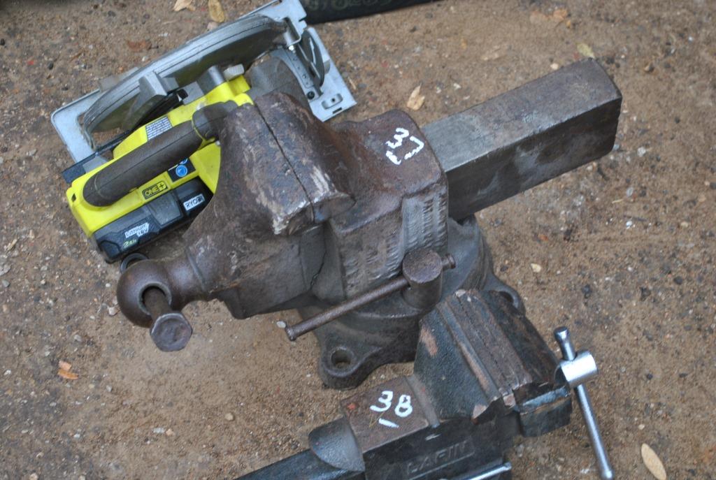 14" VISE