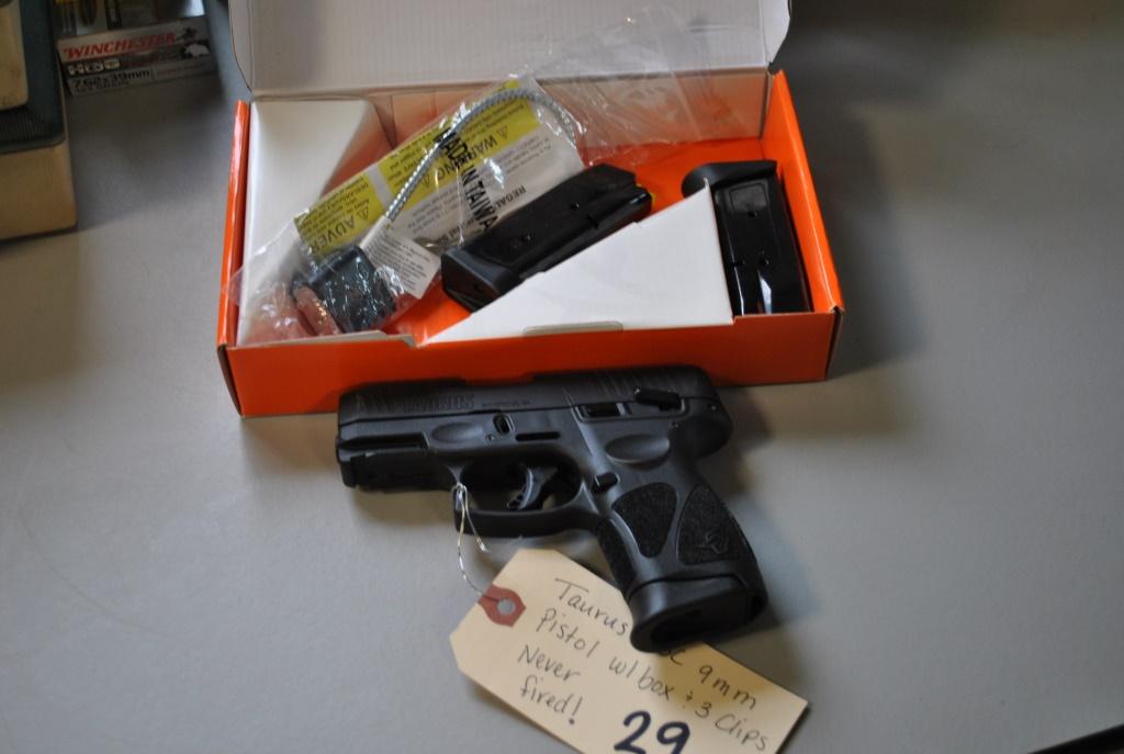 TAURUS G3C 9MM PISTOL W/BOX & 3 CLIPS- NEVER FIRED