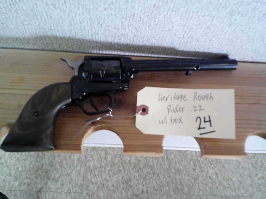 HERITAGE ROUGH RIDER .22 PISTOL W/ BOX