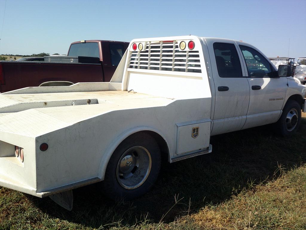 2003 DODGE 1T DUALLY FLATBED PU