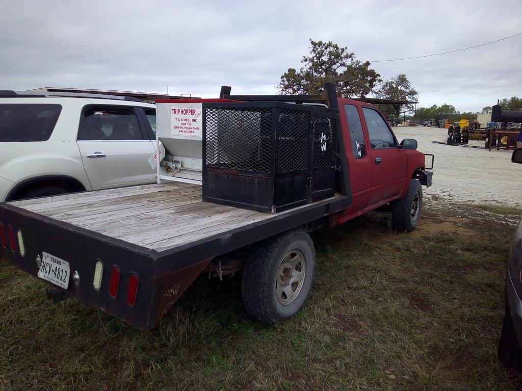 1992 TOYOTA EXTEN CAB PU W/ T&S TRIP HOOPER