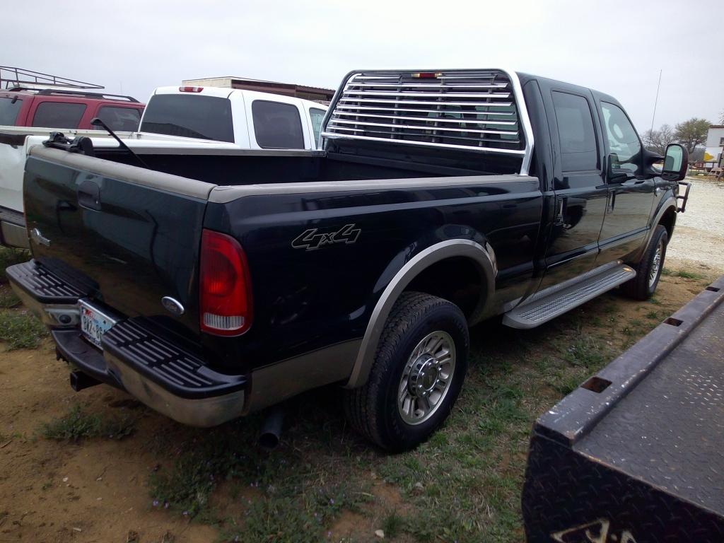 2006 FORD F250 4-DOOR PU