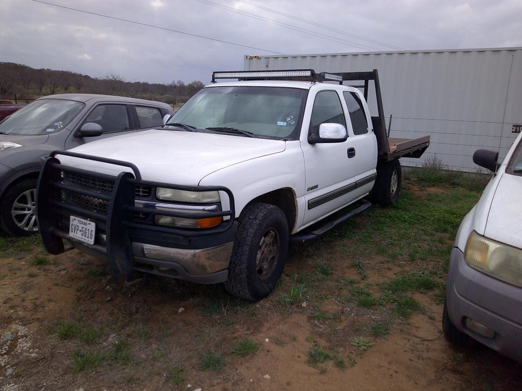 2000 CHEV 1/2T EXTEN CAB FLATBED PU