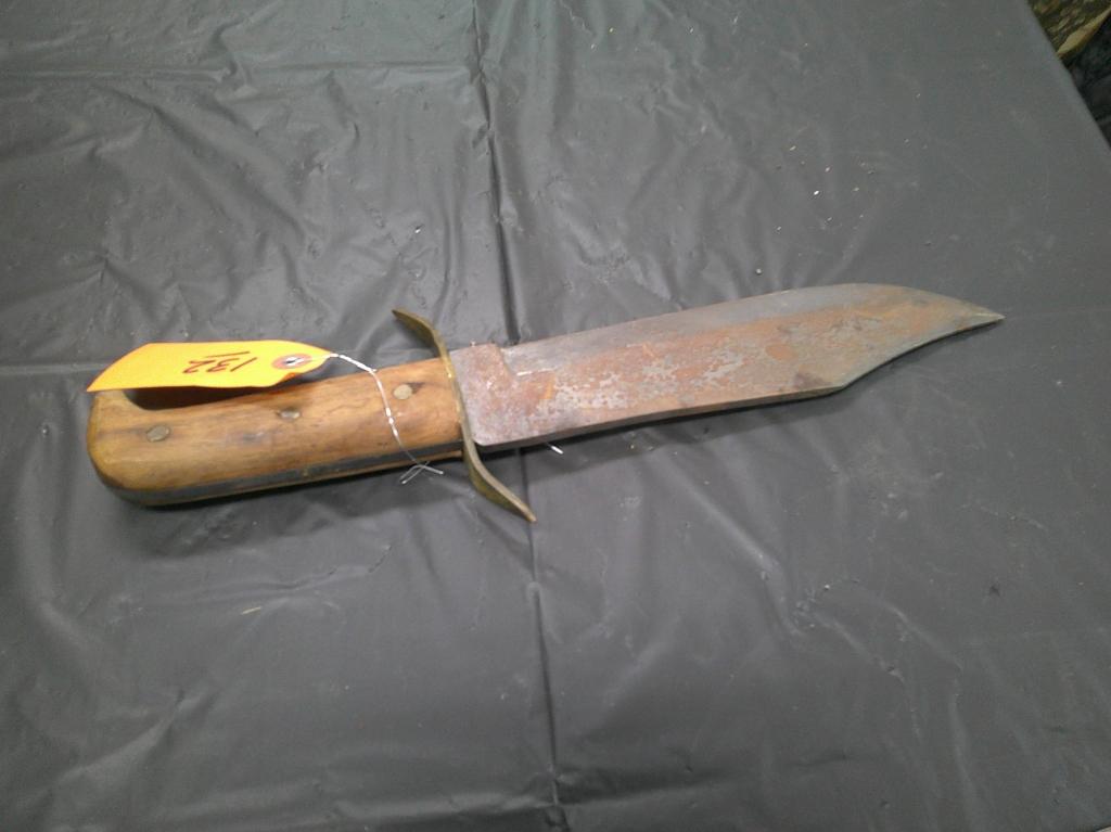 BOWIE KNIFE