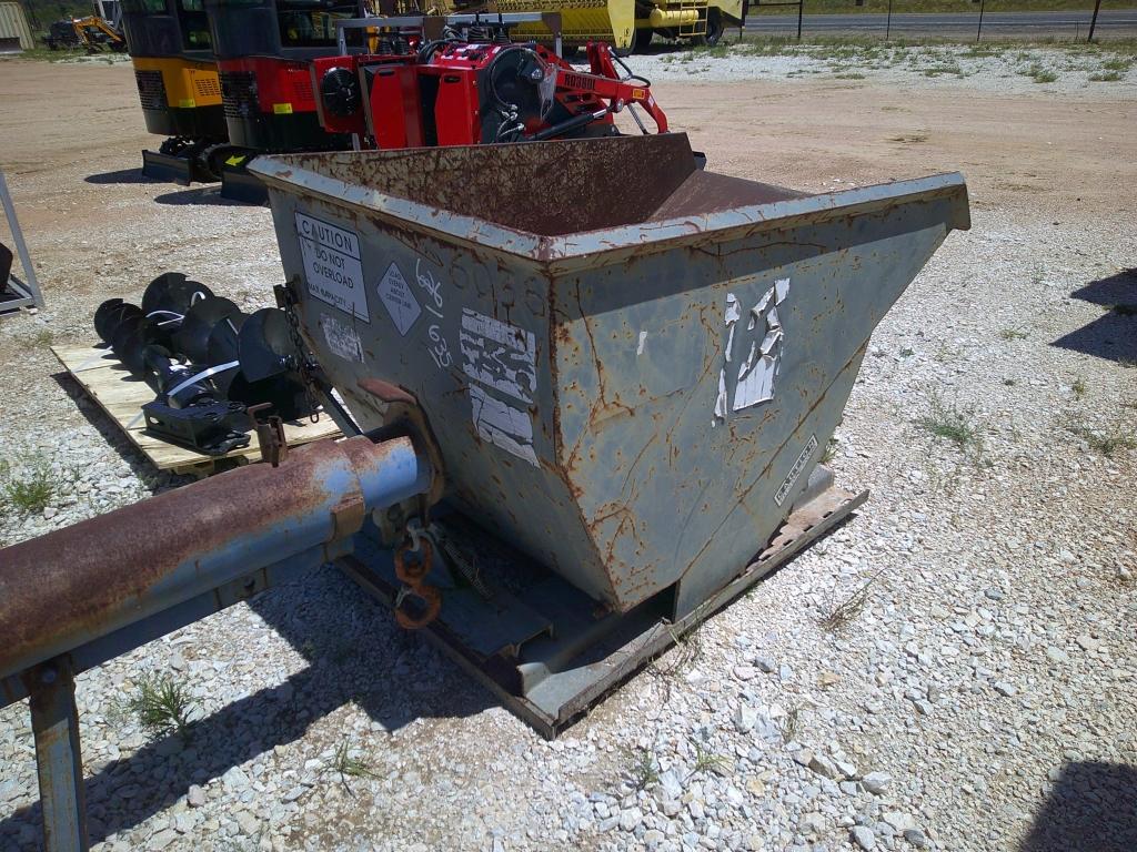 FORKLIFT DUMPSTER