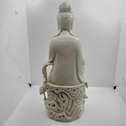 Chinese Blanc de Chine Porcelain Kuan Yin, Avalokitesvara Bodhisattva Seated in Meditation.