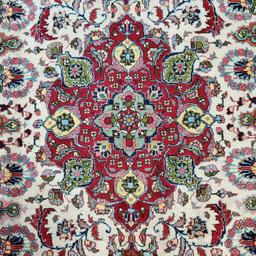 77" x 114 3/4" Hand Knotted Persian 100% Wool Pile Tabriz Rug