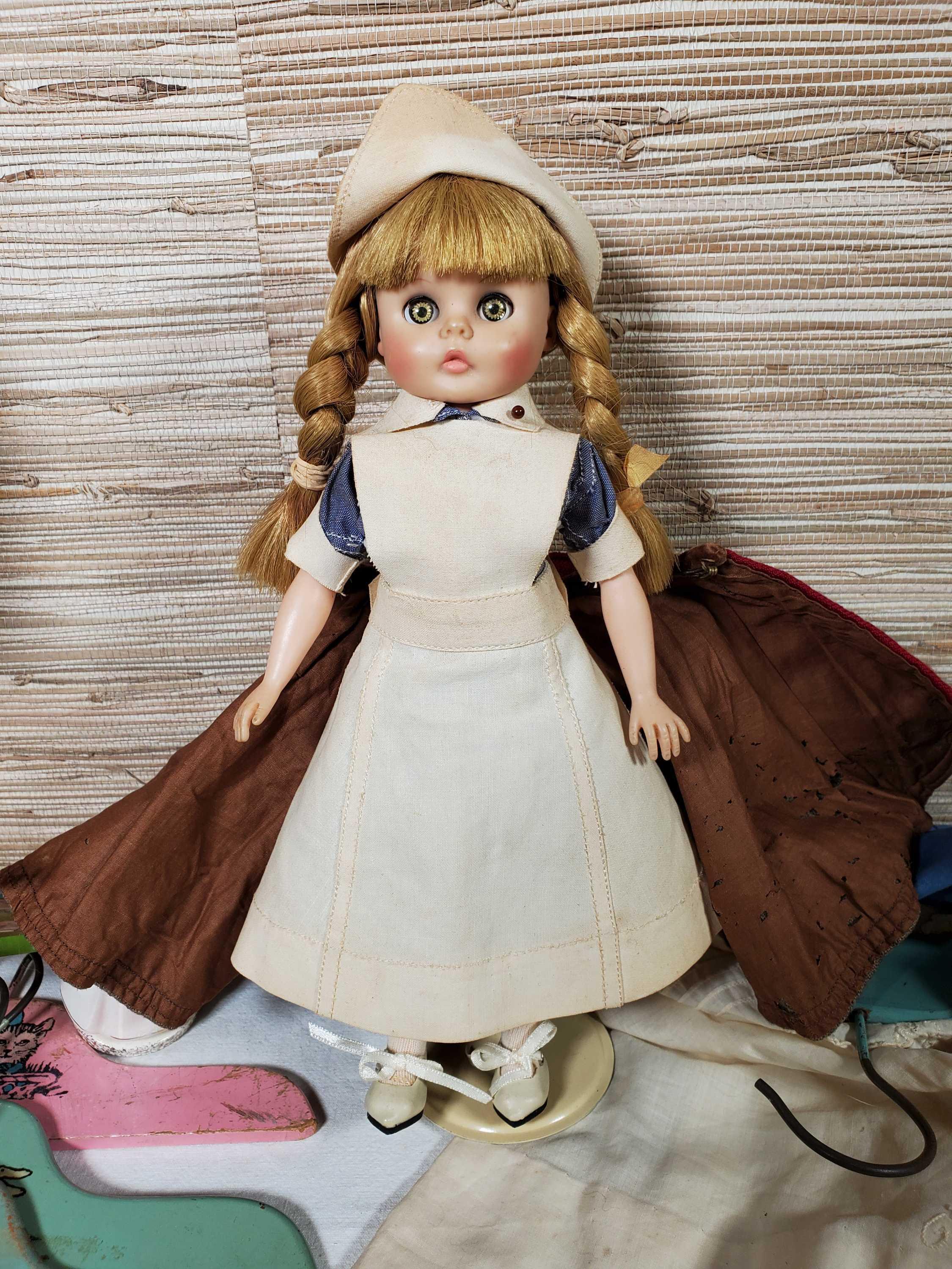 Great Collection of Vintage Doll & Child's Clothes & Accessories