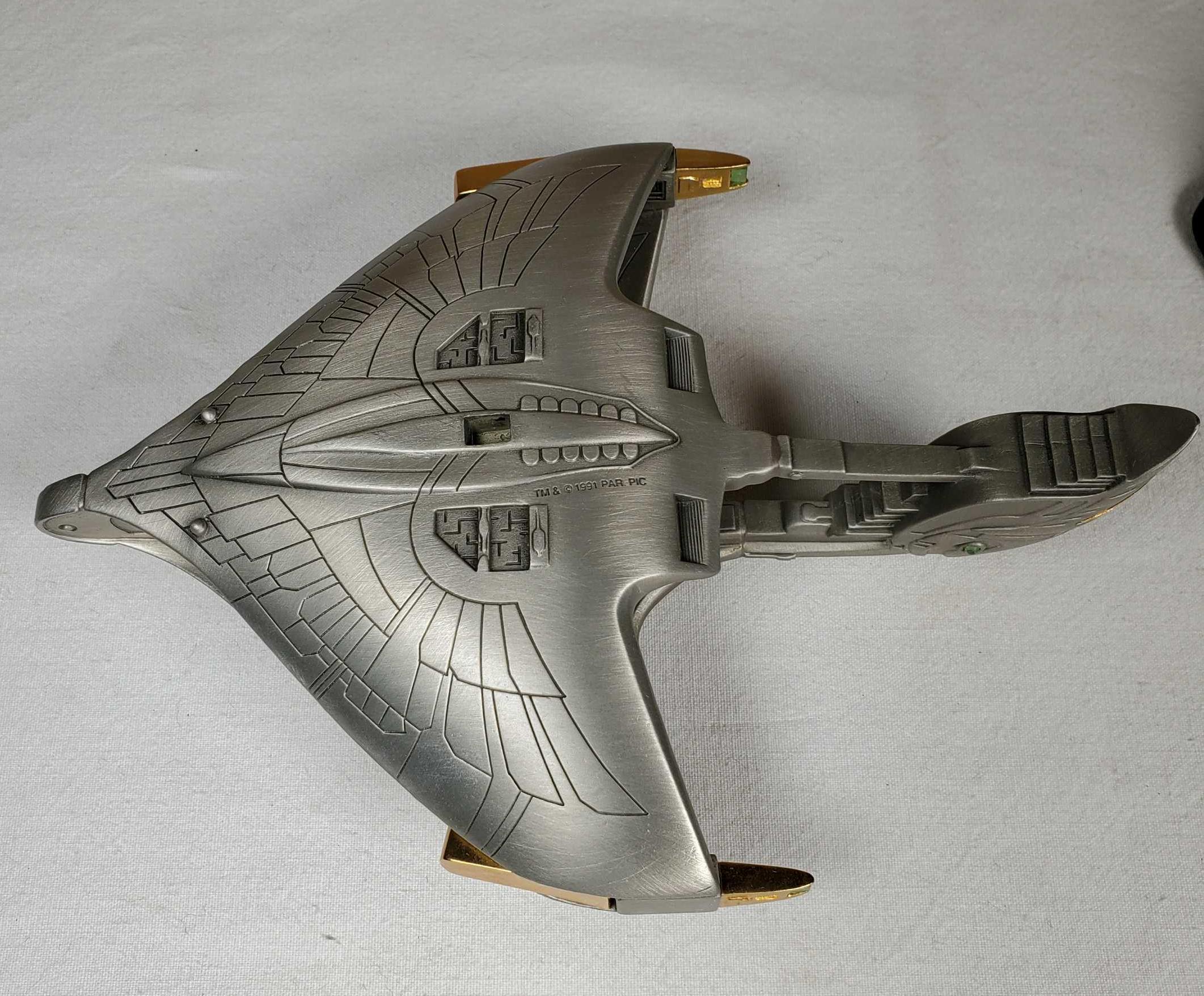 Franklin Mint Star Trek Next Generation Romulan War Bird Ship