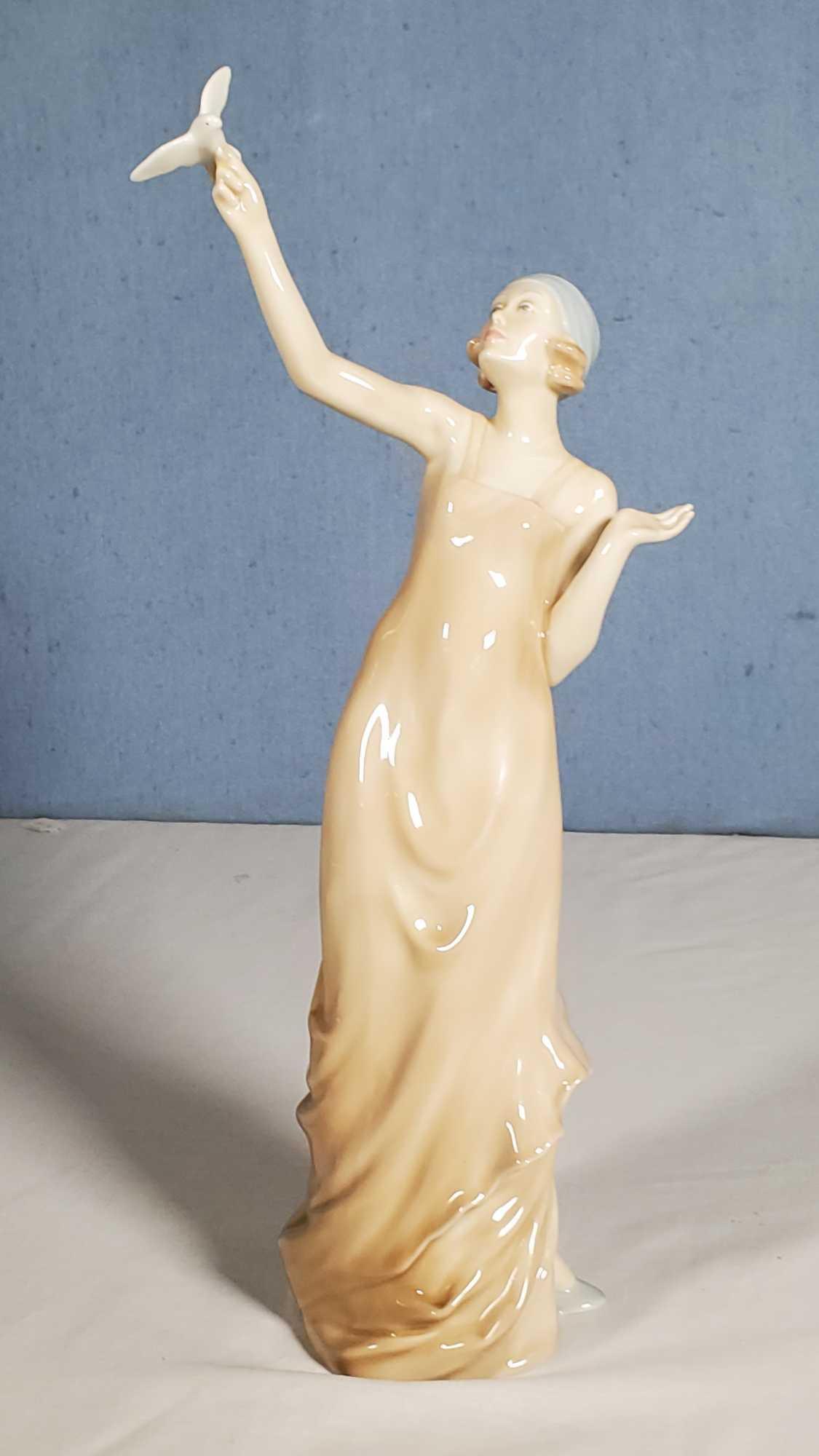 2 Royal Doulton Reflections Lady Figurines - Pomenade and Paradisese