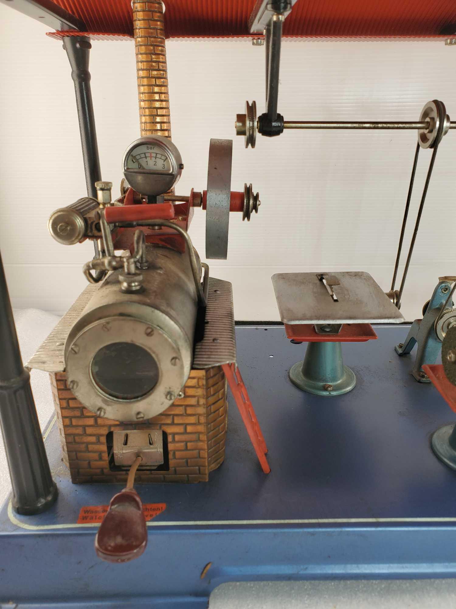 Wilesco Werkstatt D141 Steam Engine Workshop