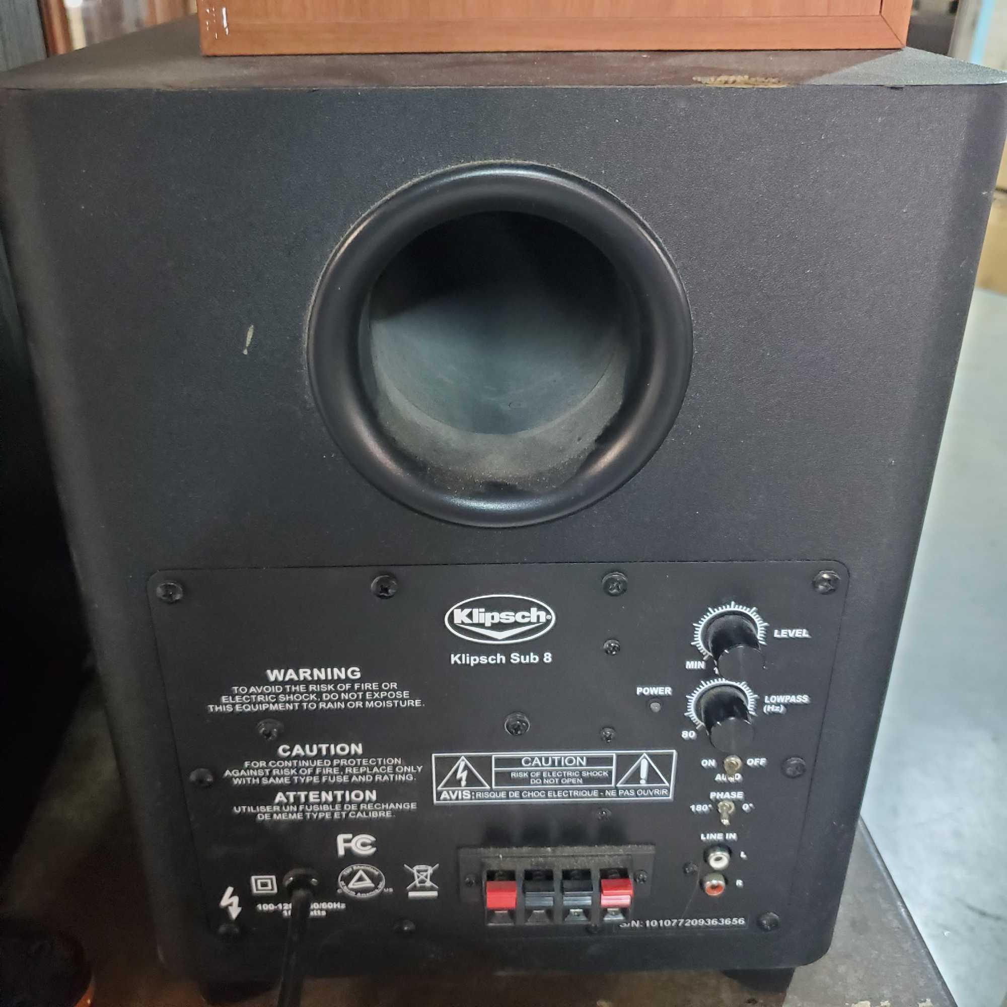 Set Of 7 Klipsch Reference Speakers