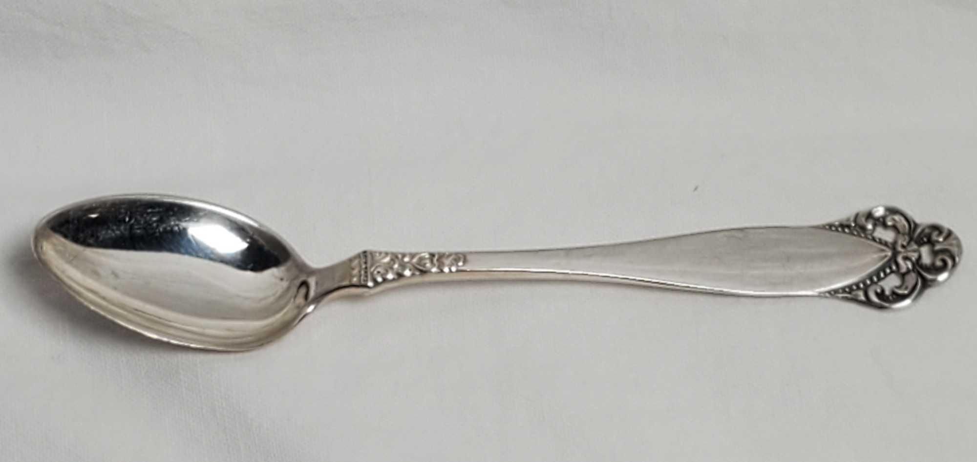 25 Pcs Brodrene Lohne & Magnus Aase 830S Norway Silver Flatware in Laila and Dobbel Rokokko Patterns