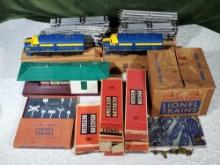 Lionel Santa Fe Train Set with Engine and several Original Boxes