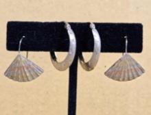 2 Pair of Vintage 14k Gold Earrings