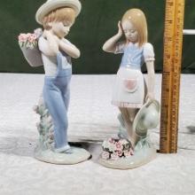 Lot Of 2 LLardro Figures