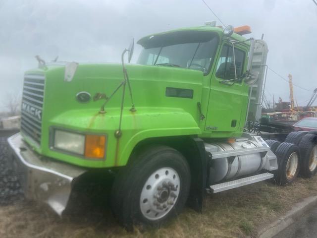 Mack CL713 Tri-axle Tractor Truck