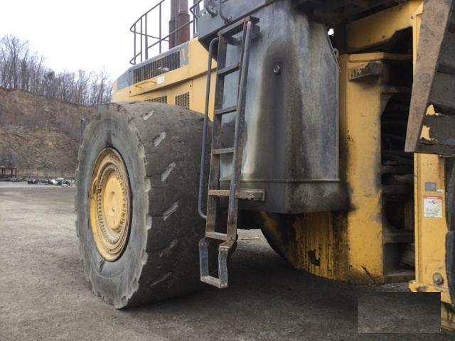 Komatsu WA900-3LC Loader