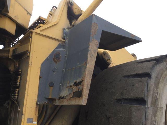 Komatsu WA900-3LC Loader