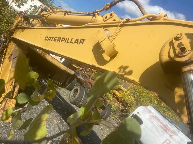 Caterpillar 235 Excavator