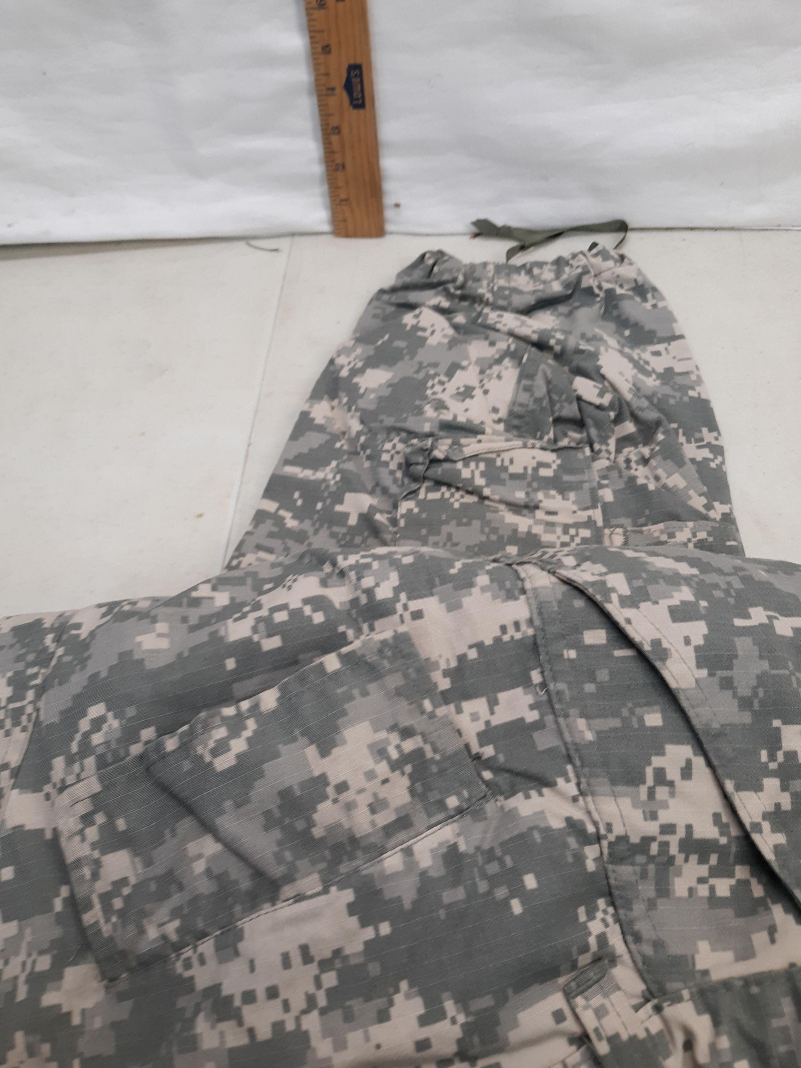 Military camo pants, Size Lg-Reg, waist 35-39, inseam 29.5-32.5