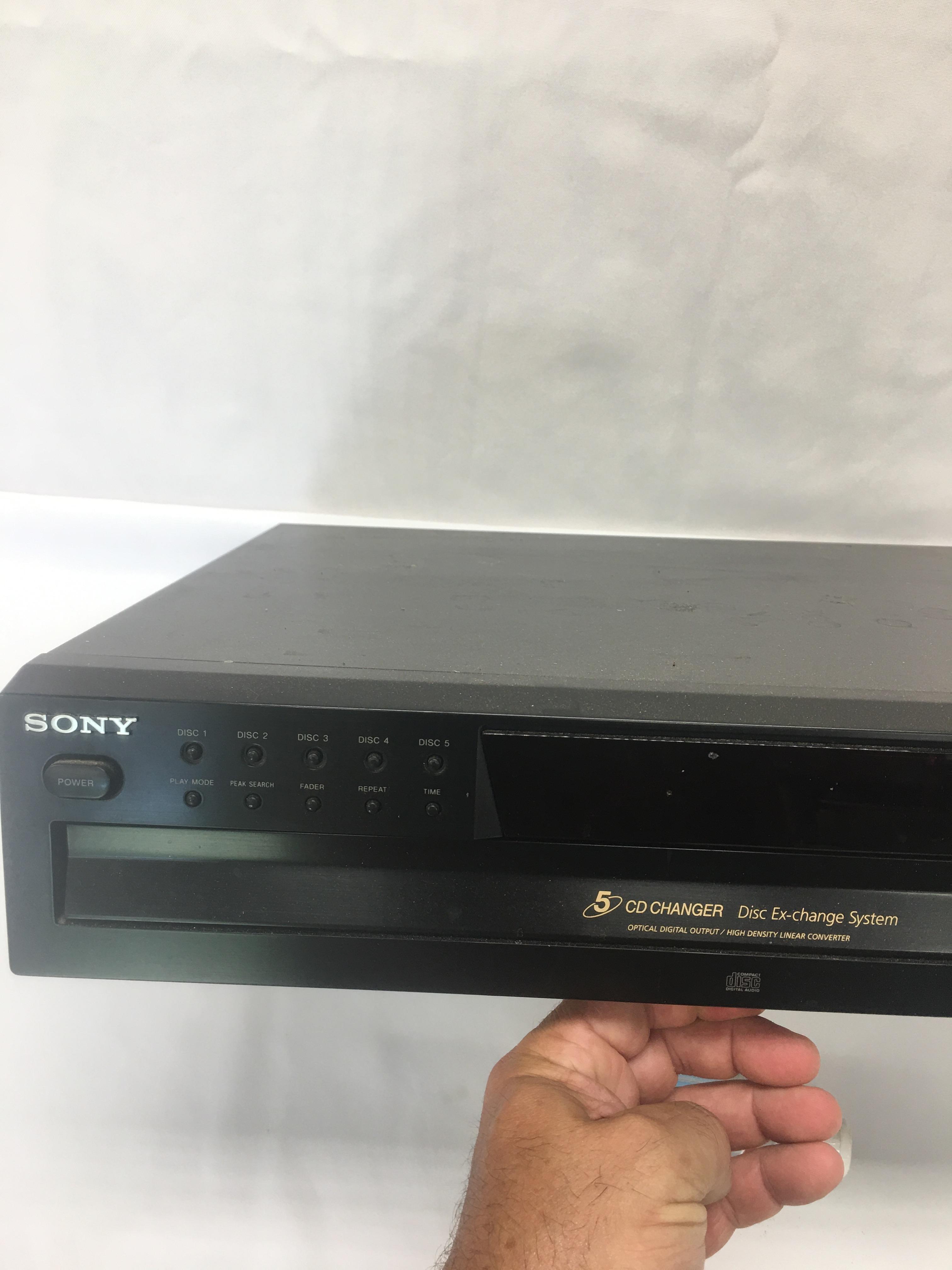 Sony CDP-CE275 5 CD Changer CD Player