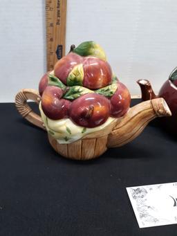 Apple Teapots