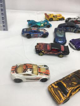 (20) Old HotWheels Cars