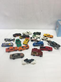 (20) Old HotWheels Cars