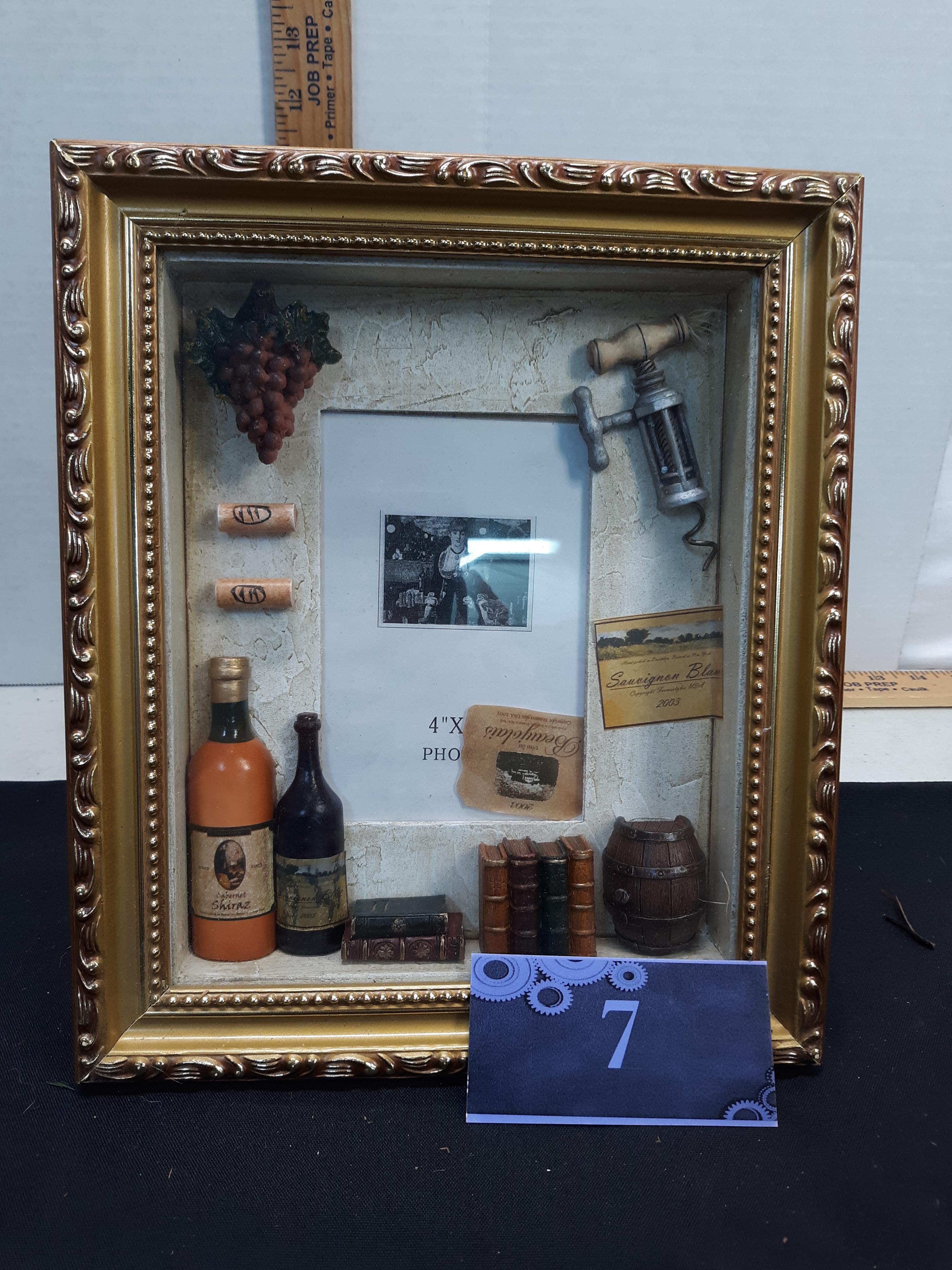 wall décor, 3d frame with wine motif