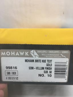 Mohawk Brite Hue Text Gold Envelopes/500 Count