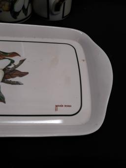 Set of 4 Magnolia Coffee Cups on Tray