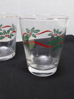 Set of 4 Glass Christmas Tumblers