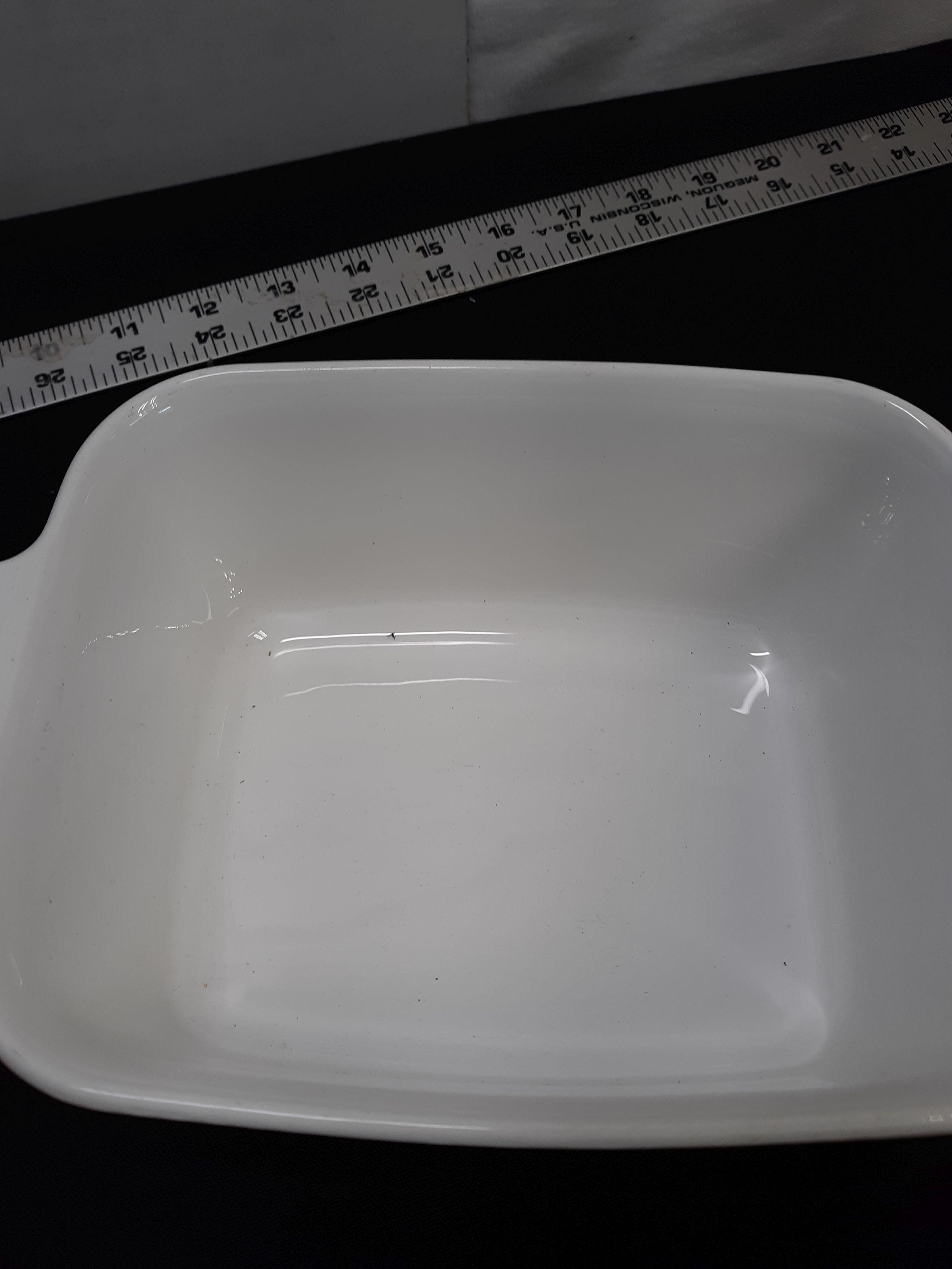 1 1/2 Quart Corning Ware dish, Misc bowls/plate